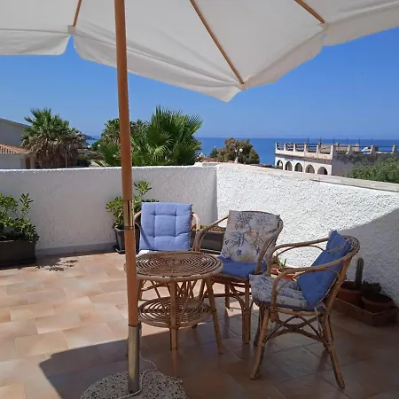 Sardegna La Bouganville