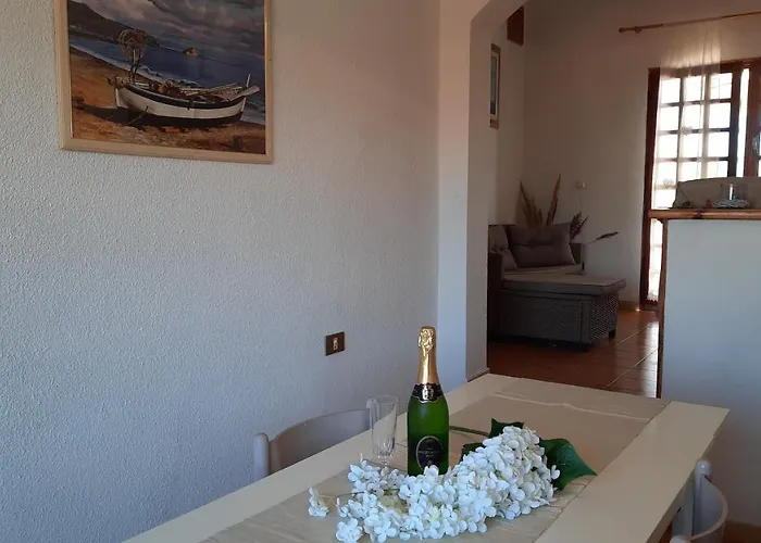 Apartman Sardegna La Bouganville *